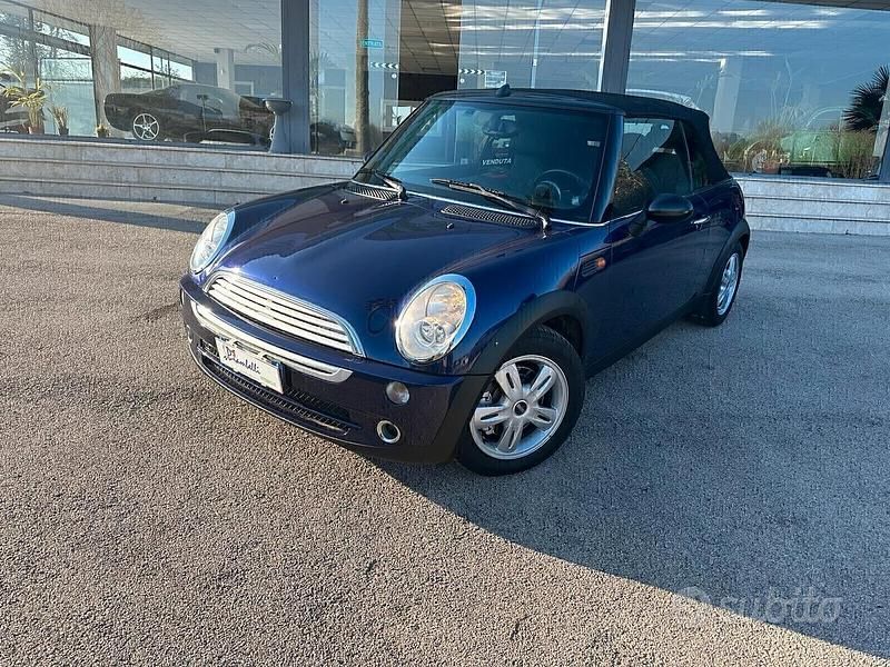 Usata Mini One Cabriolet 90 CV (66 kW) 2005 Blu Cabrio