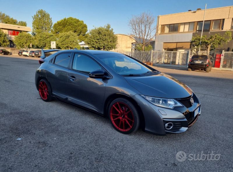 Grigio Usata 2016 Honda Civic Tre volumi | 13.770 € - Immagine 1/4
