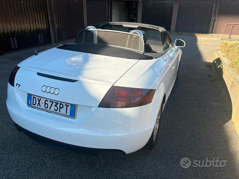 Usata Audi TT Roadster S-Line 160 CV (117 kW) 2009 Bianco Cabrio
