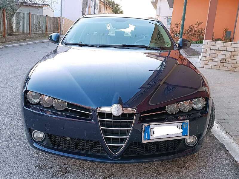 Usato 2007 Alfa Romeo 159 1.9 Diesel 150 CV (4.000 €)