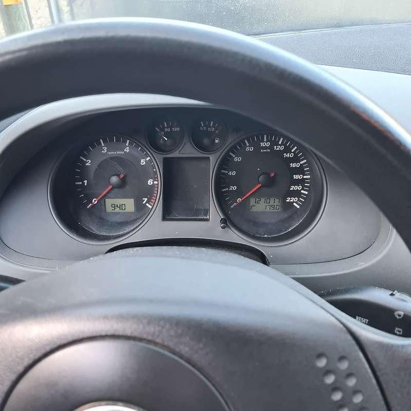 Usata Seat Ibiza 75 CV (55 kW) 2002 Utilitaria