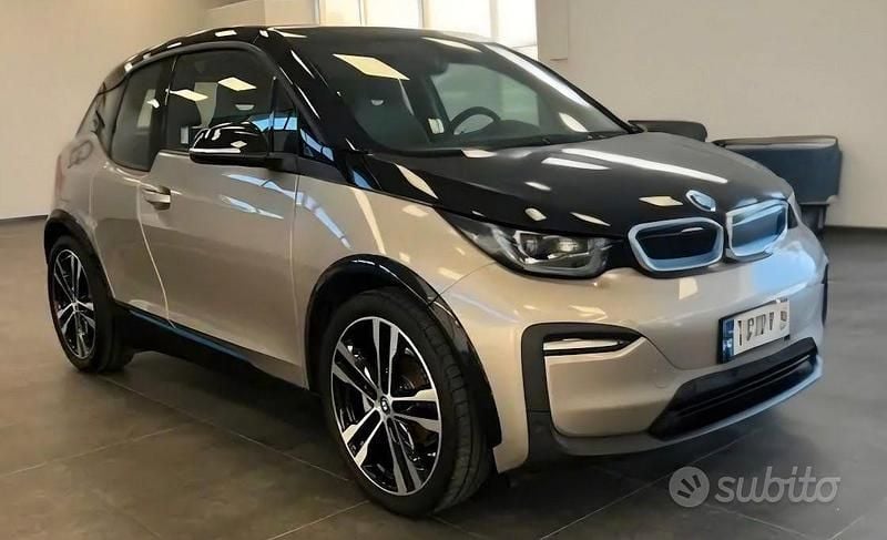 Usata 2022 BMW i3 Comfort Edition Monovolume | 22.000 € (Buon prezzo) - Immagine 1/4