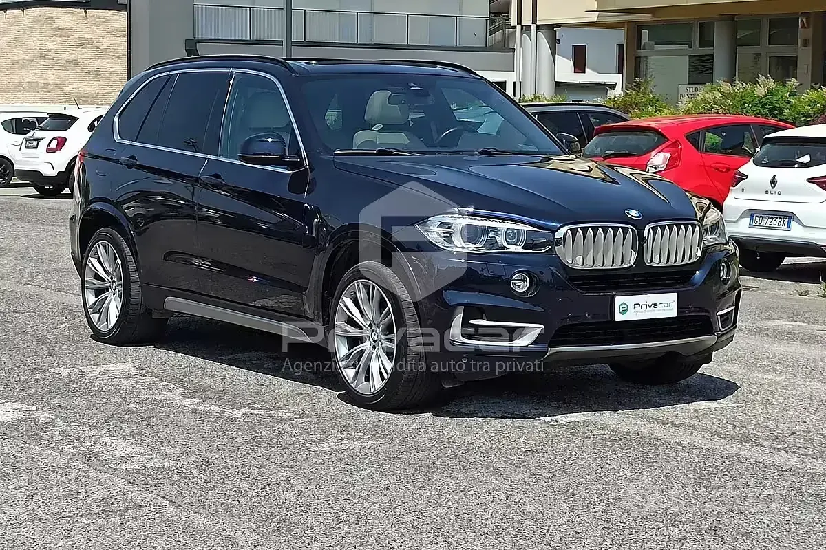Usata BMW X5 Luxury Line 231 CV (169 kW) 2016 Blu SUV