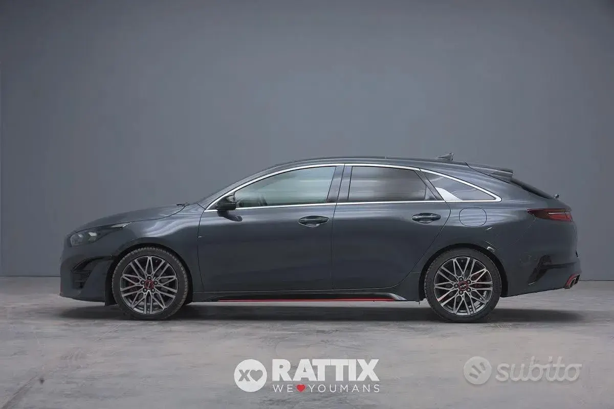 Usata Kia ProCeed GT 204 CV (150 kW) 2024 Grigio Station wagon