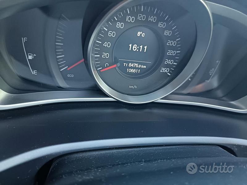 Usata Volvo V40 2018 Nero