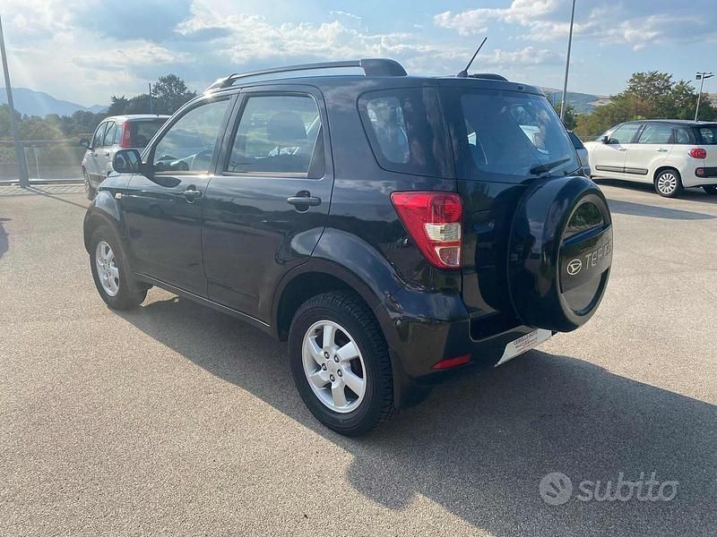 Usata Daihatsu Terios 85 CV (62 kW) 2008 Nero SUV