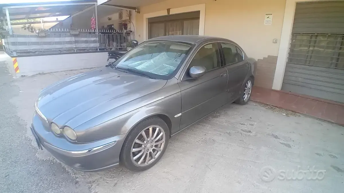 Usata Jaguar X-type 130 CV (95 kW) 2004 Berlina