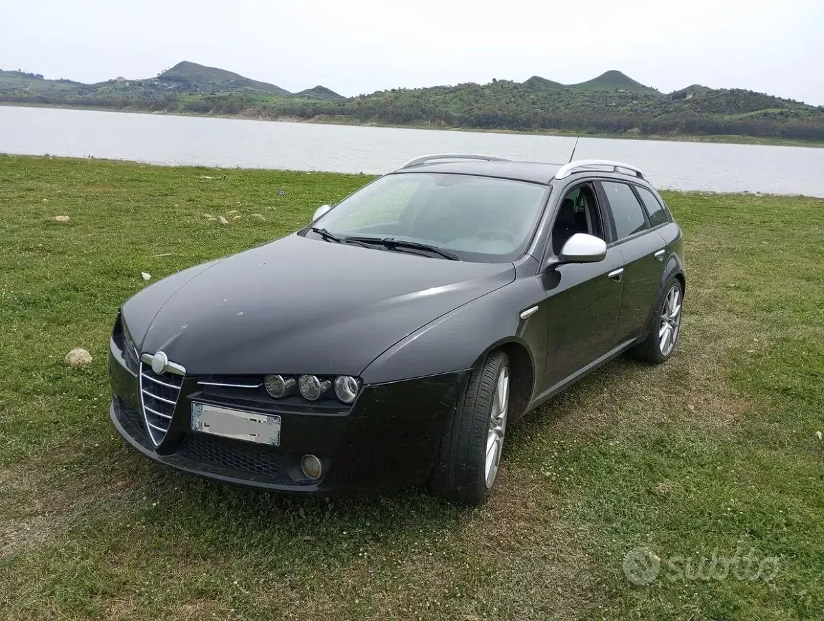 Usata Alfa Romeo 159 Distinctive 150 CV (110 kW) 2007 Nero Station wagon