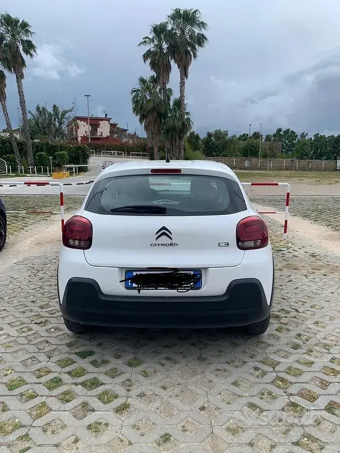 Usata Citroën C3 82 CV (60 kW) 2019 Bianco Utilitaria