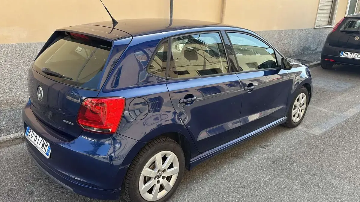 Usata VW Polo 75 CV (55 kW) 2010 Blu/azzurro Utilitaria