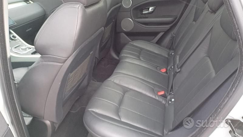 Usata Land Rover Range Rover evoque 150 CV (110 kW) 2015 Bianco SUV