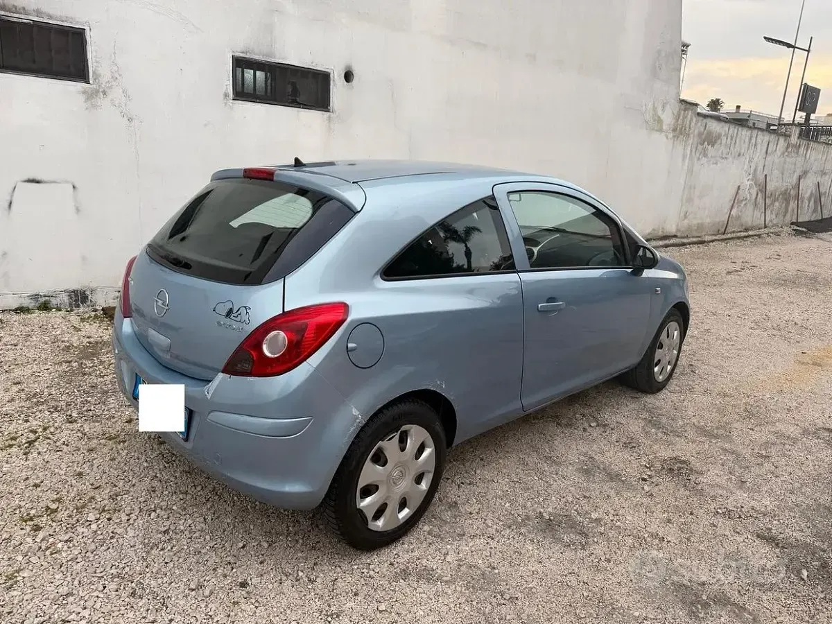 Usata Opel Corsa Club 75 CV (55 kW) 2009 Grigio Utilitaria
