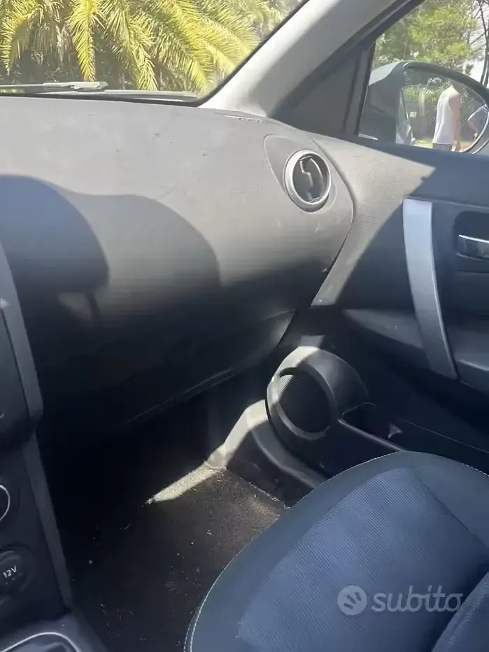 Usata Nissan Qashqai 110 CV (80 kW) 2011 Grigio SUV