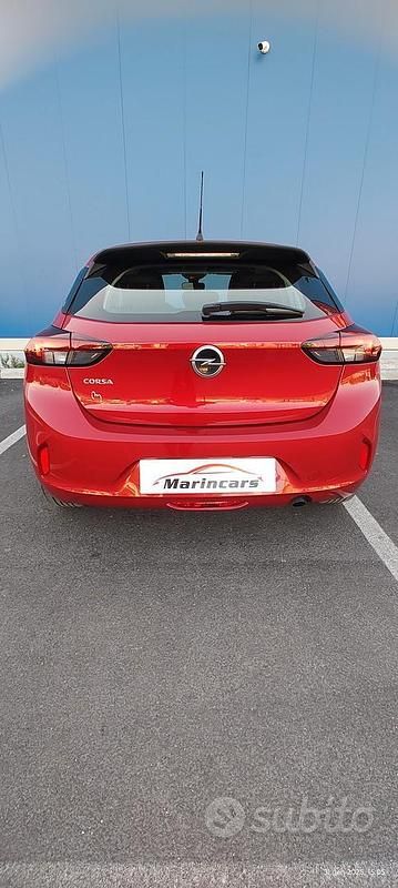 Usata Opel Corsa Edition 100 CV (73 kW) 2020 Rosso Utilitaria