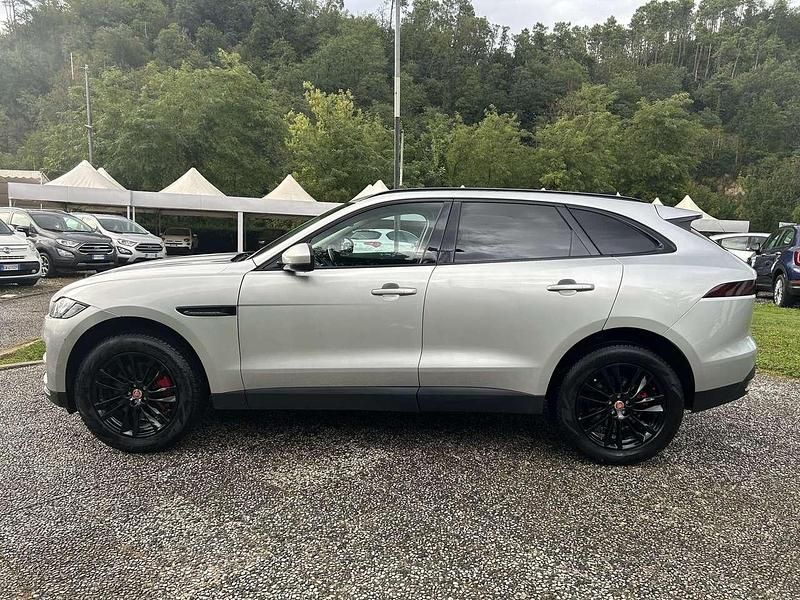 Usata Jaguar F-Pace Portfolio 180 CV (132 kW) 2017 Argento SUV