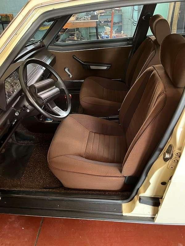 Usata Alfa Romeo Giulietta 109 CV (80 kW) 1980 Berlina