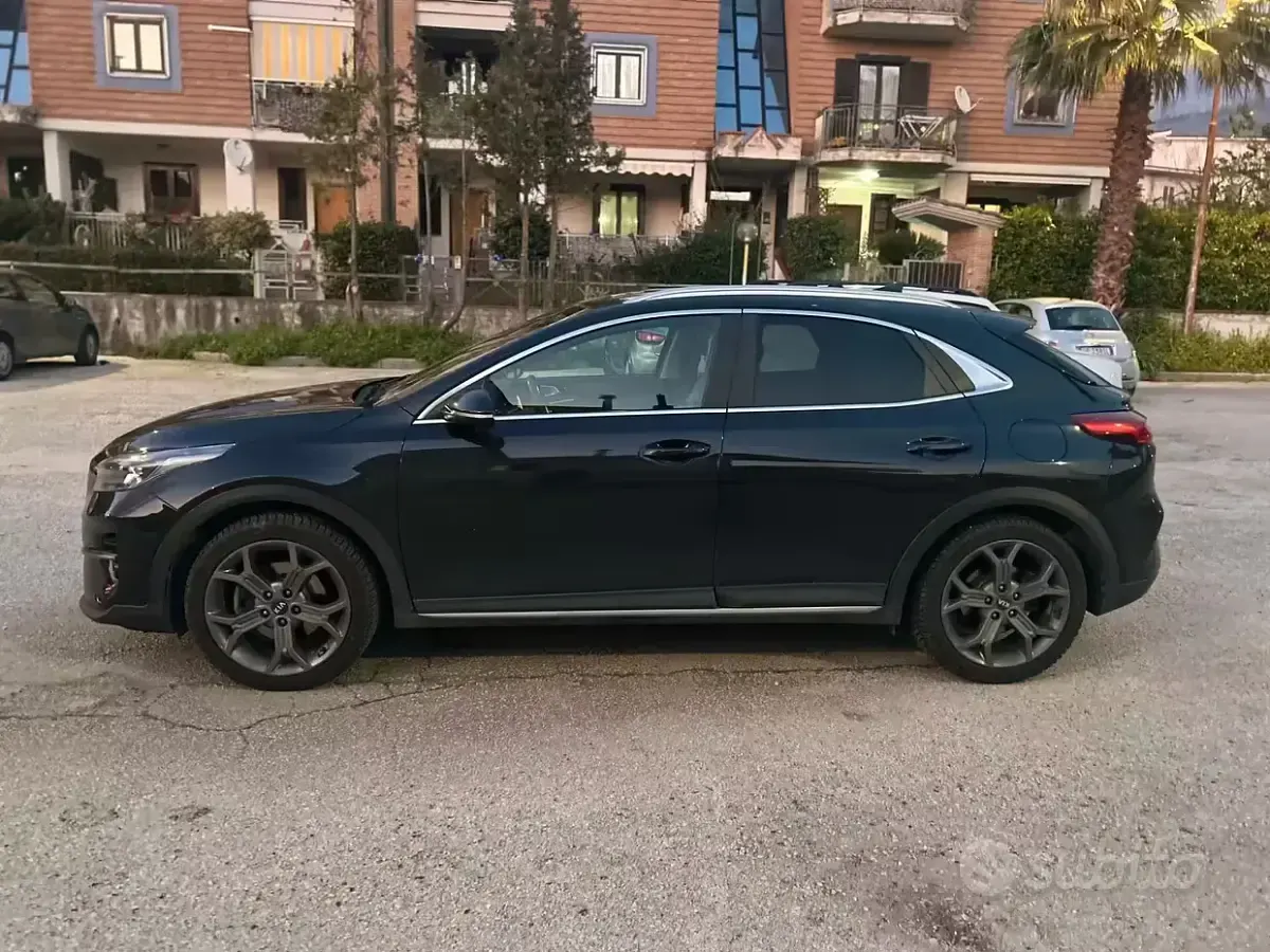 Usata Kia XCeed 136 CV (100 kW) 2020 Nero SUV