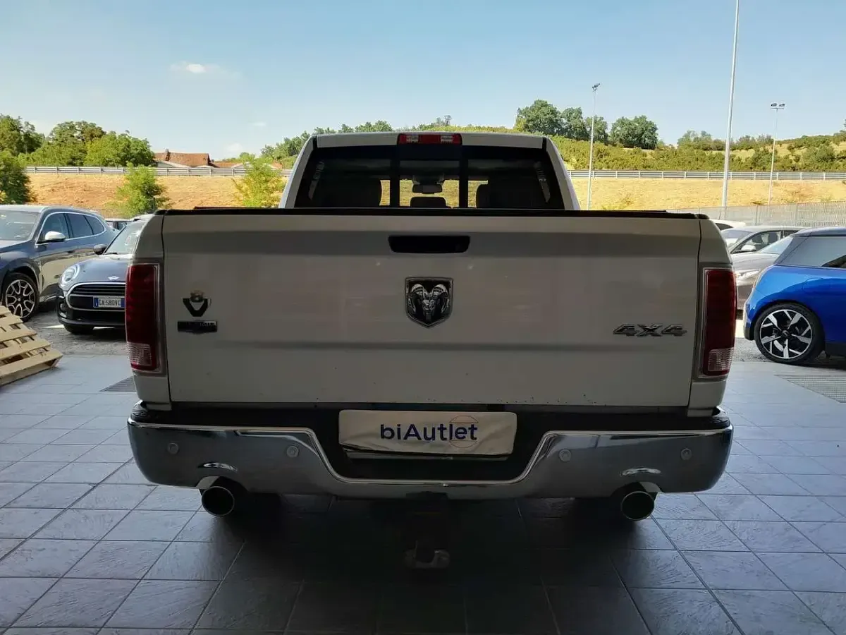 Usata RAM 1500 394 CV (289 kW) 2015 Bianco Pick-up