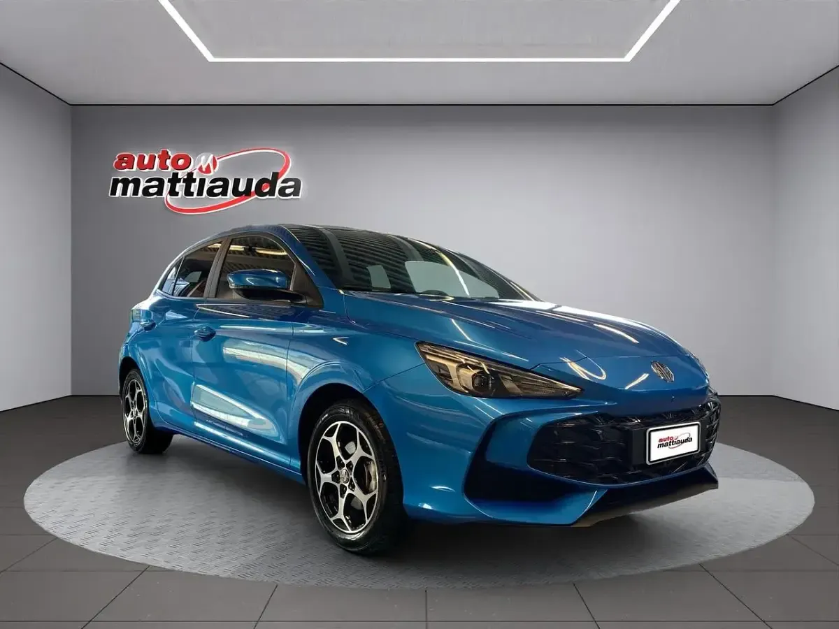 Usado MG MG3 Luxury 195 CV (143 kW) 2025 Azul Utilitario