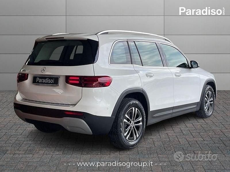 Usata Mercedes GLB180 Advanced 116 CV (85 kW) 2025 Bianco SUV