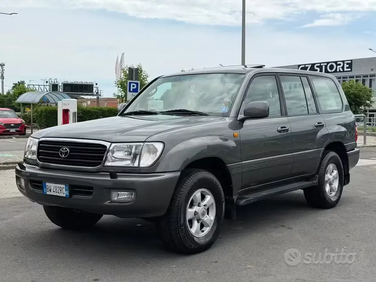 Usata Toyota Land Cruiser 204 CV (150 kW) 2002 Grigio SUV