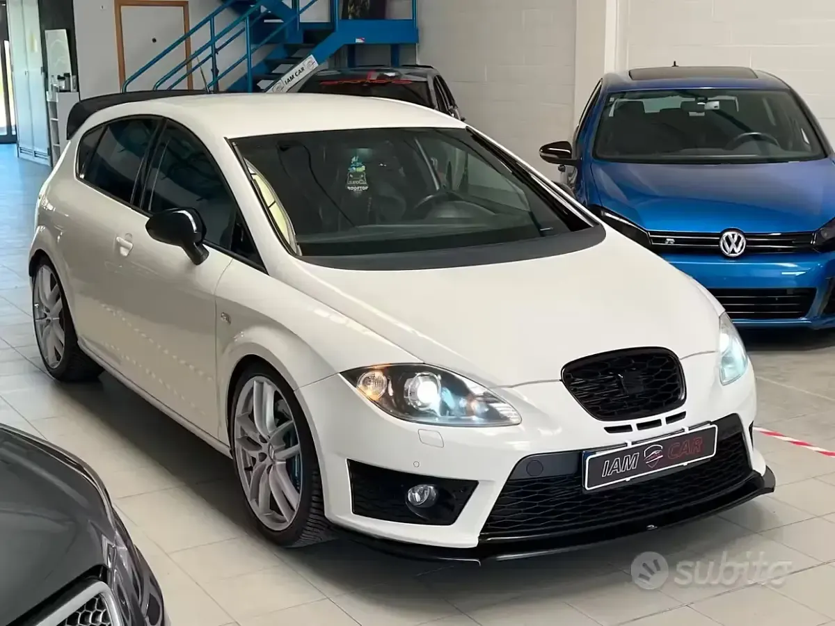 Usata Seat Leon CUPRA 265 CV (194 kW) 2011 Bianco Utilitaria