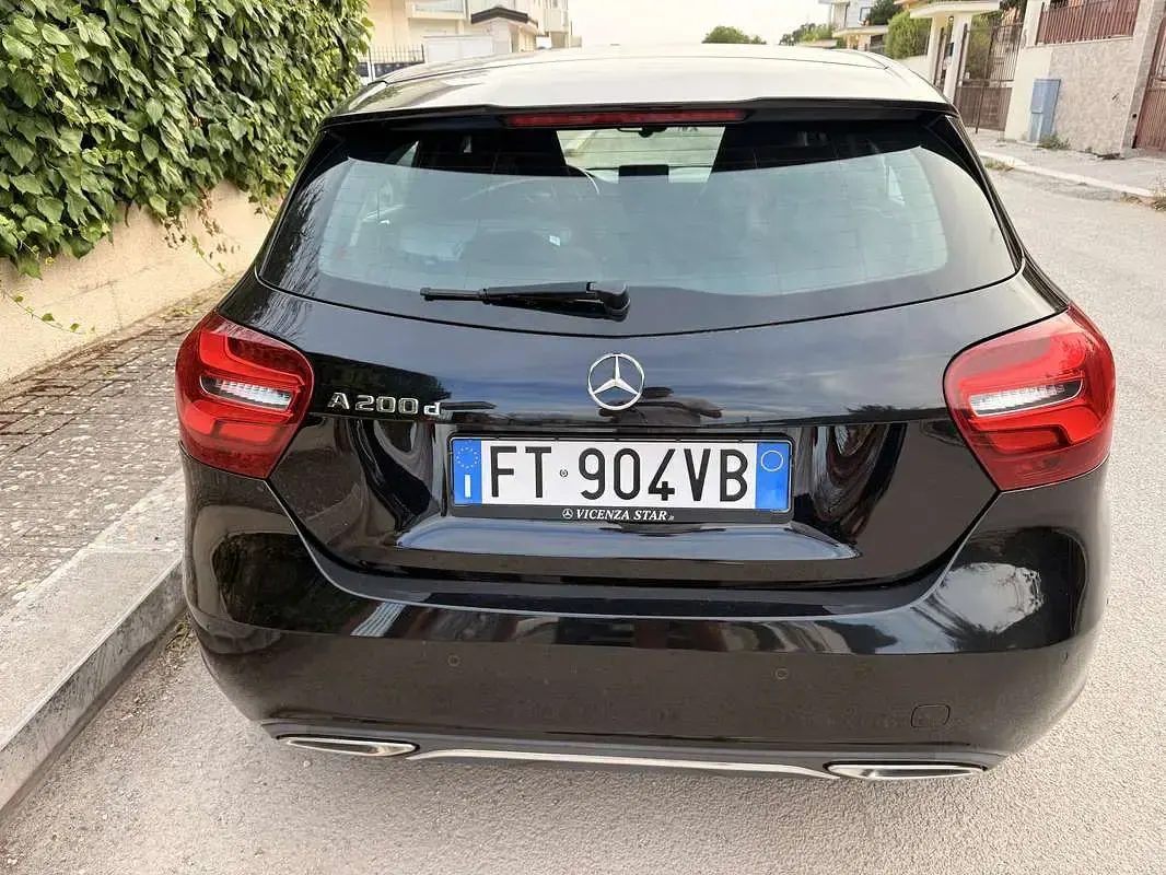 Usata Mercedes A200 Edition 136 CV (100 kW) 2018 Berlina