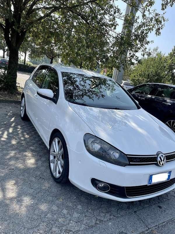 Usata VW Golf VI Highline 140 CV (102 kW) 2009 Bianco Utilitaria