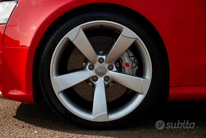 Usata Audi Coupé 450 CV (330 kW) 2010 Rosso Coupé