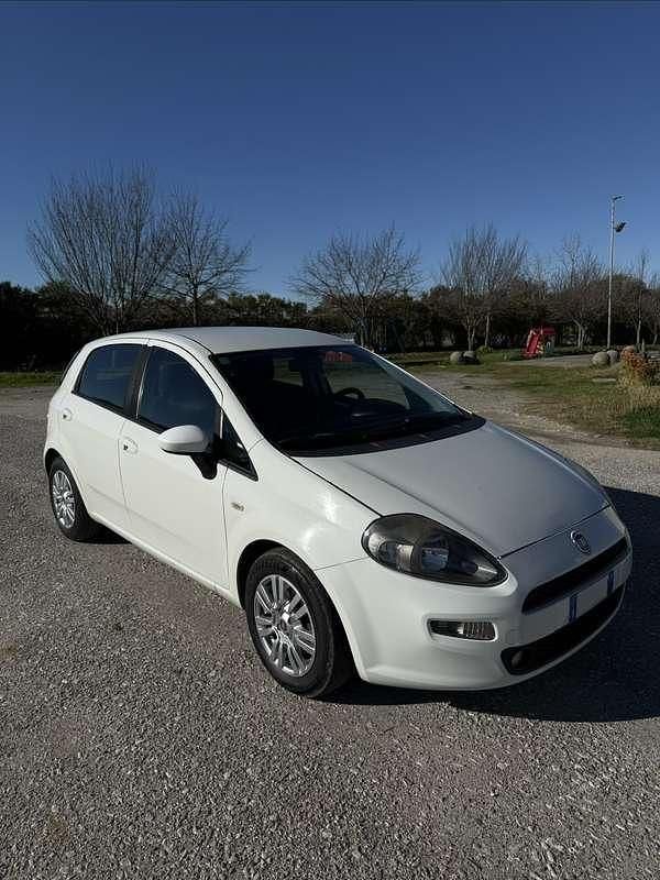 Usata Fiat Grande Punto S 75 CV (55 kW) 2013 Utilitaria