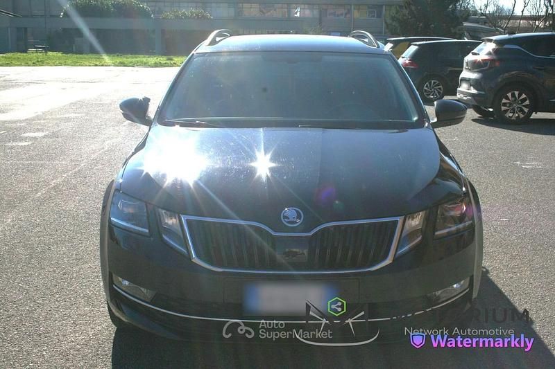 Usata Skoda Octavia G-TEC Style 131 CV (96 kW) 2020 Nero Station wagon