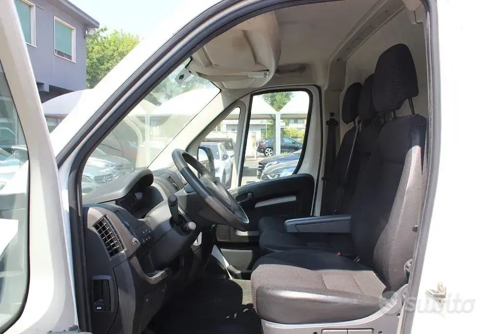 Usata Citroën Jumper 140 CV (102 kW) 2020 Bianco Monovolume