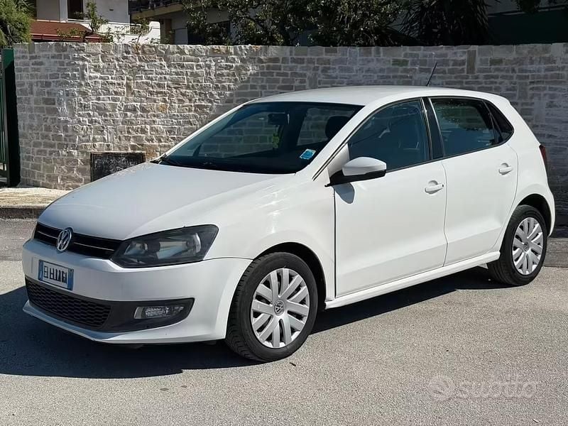 Usata VW Polo 75 CV (55 kW) 2012 Bianco Utilitaria