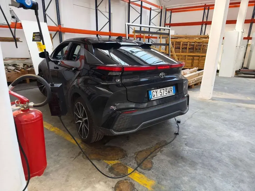 Usata Toyota C-HR Sport 152 CV (111 kW) 2025 Nero SUV