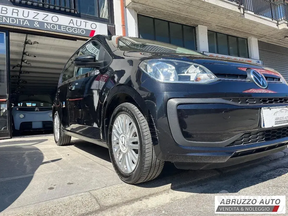 Usata VW up! 67 CV (49 kW) 2021 Nero Utilitaria
