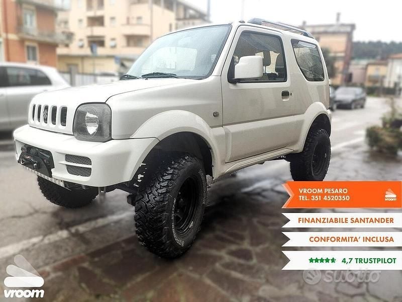 Usata Suzuki Jimny 84 CV (61 kW) 2012 Bianco SUV
