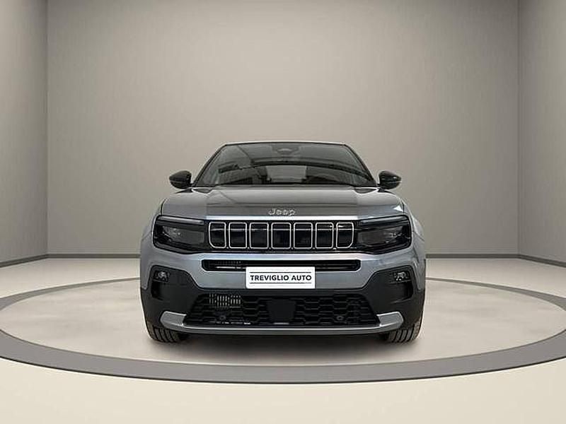 Nuova Jeep Avenger Summit 110 CV (80 kW) 2025 Grigio scuro / metallizzato SUV