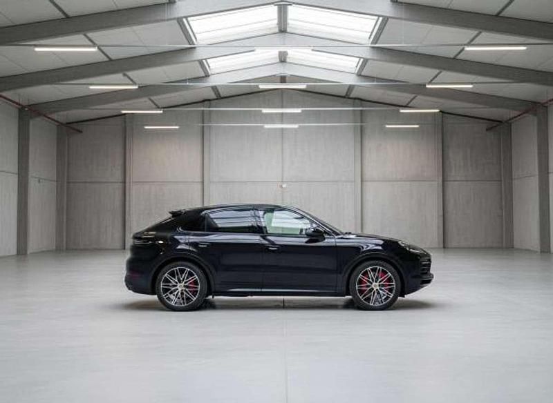 Usata Porsche Cayenne 475 CV (349 kW) 2024 Nero SUV