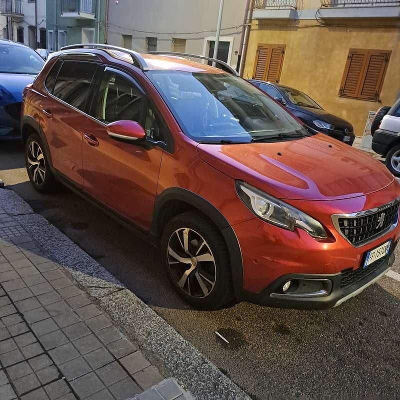 Usata Peugeot 2008 Style 110 CV (80 kW) 2016 SUV