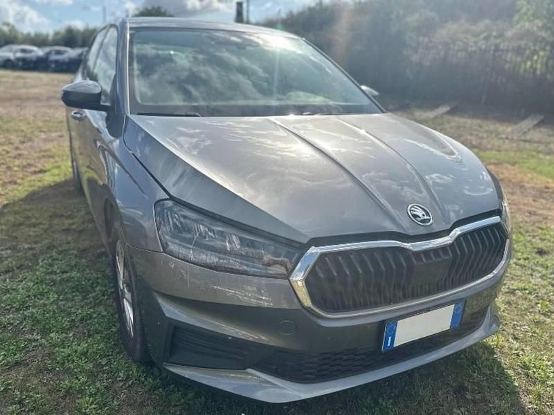 Usata Skoda Fabia Ambition 80 CV (58 kW) 2023 Grigio Utilitaria