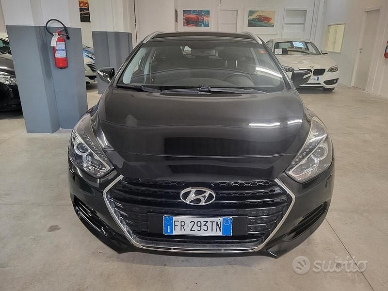 Usata Hyundai i40 141 CV (103 kW) 2018 Nero Station wagon