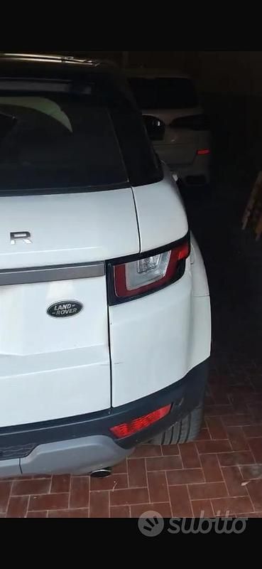 Usata Rover 100 60 CV (44 kW) 2017 Bianco SUV