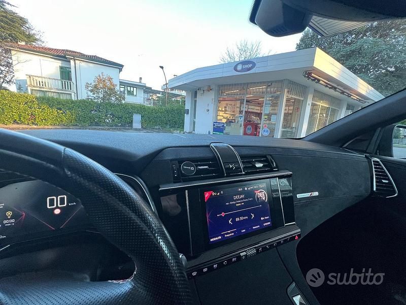 Usata DS Automobiles DS7 Crossback Performance 340 CV (250 kW) 2018 Nero SUV