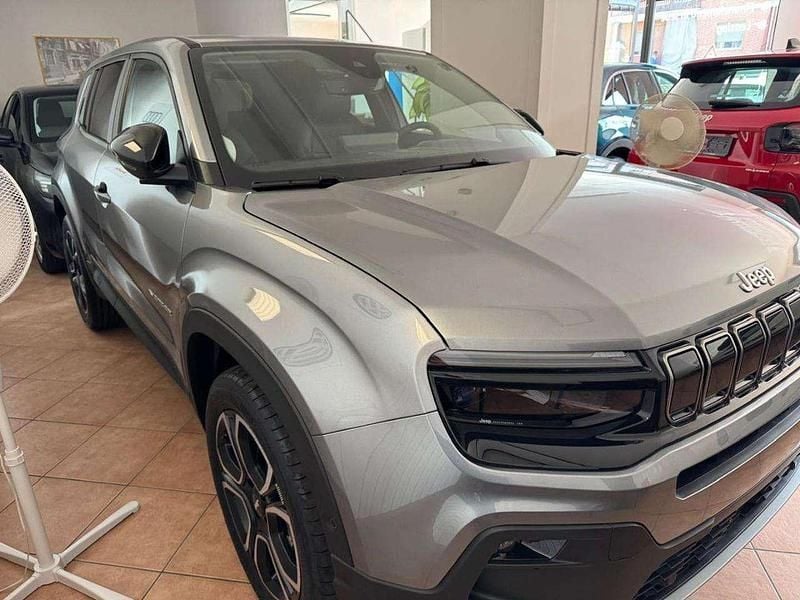 Nuova Jeep Avenger Summit 110 CV (80 kW) 2025 Grigio SUV