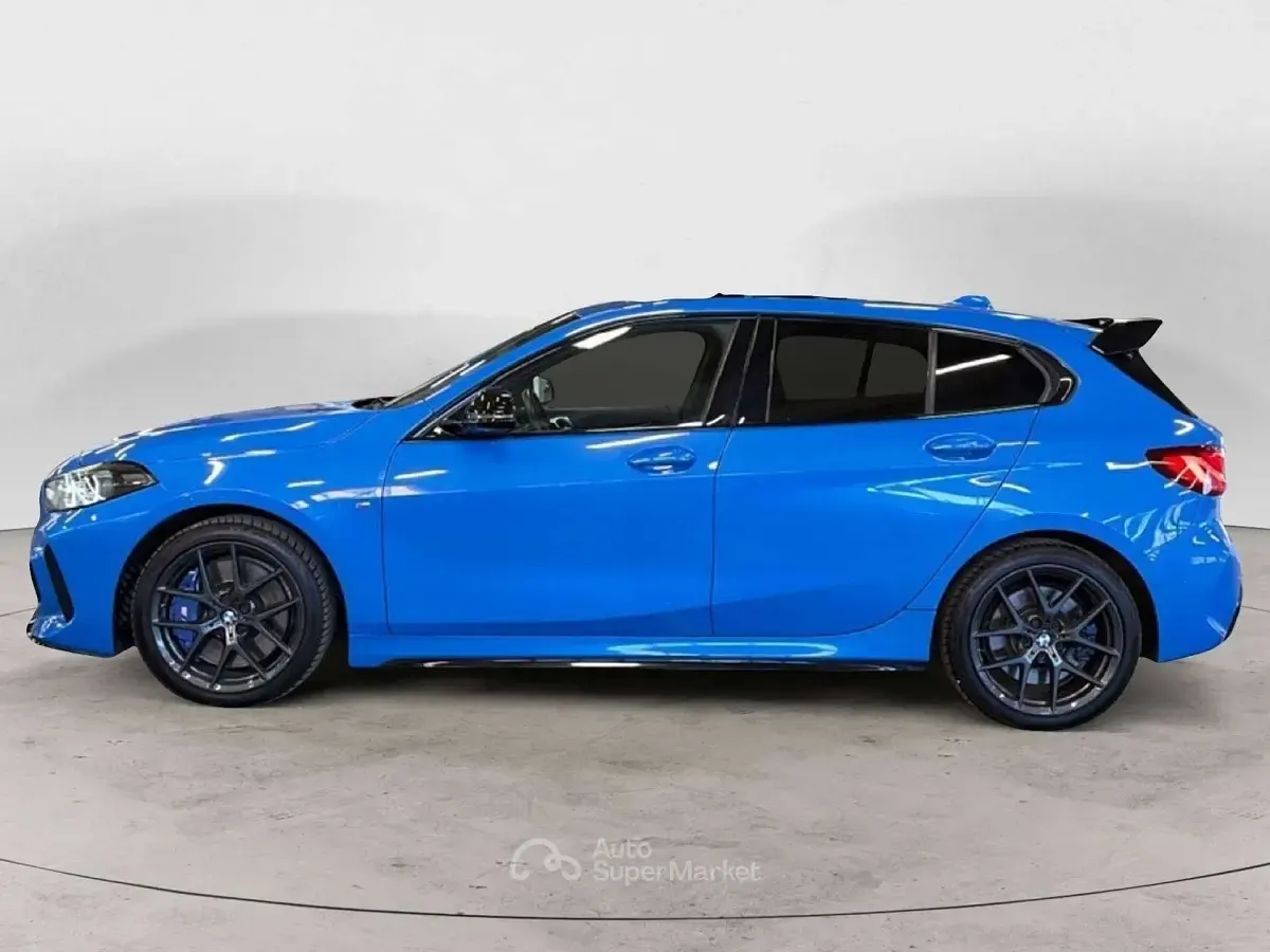 Usata BMW 135 306 CV (225 kW) 2023 Blu Utilitaria