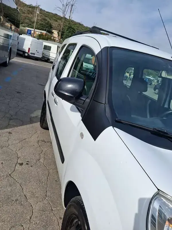 Usata Renault Kangoo 75 CV (55 kW) 2016 Monovolume