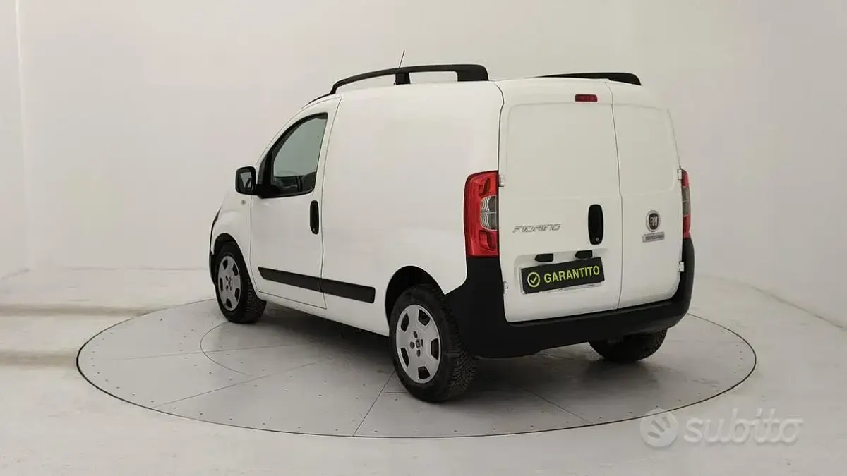 Usata Fiat Fiorino 95 CV (69 kW) 2021 Bianco Monovolume