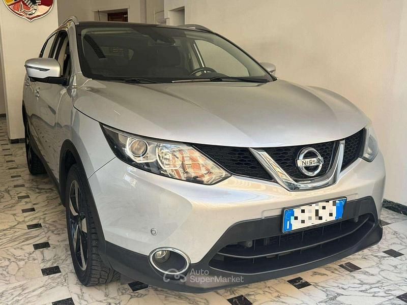Usata Nissan Qashqai Tekna 110 CV (80 kW) 2016 Argento SUV