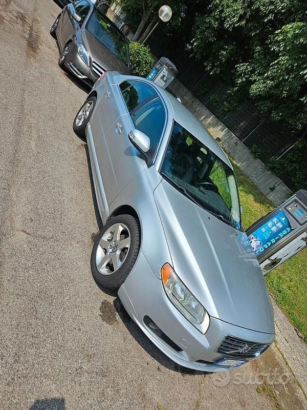 Occasion Volvo S80 Momentum 205 ch (150 kW) 2010 Gris Berline