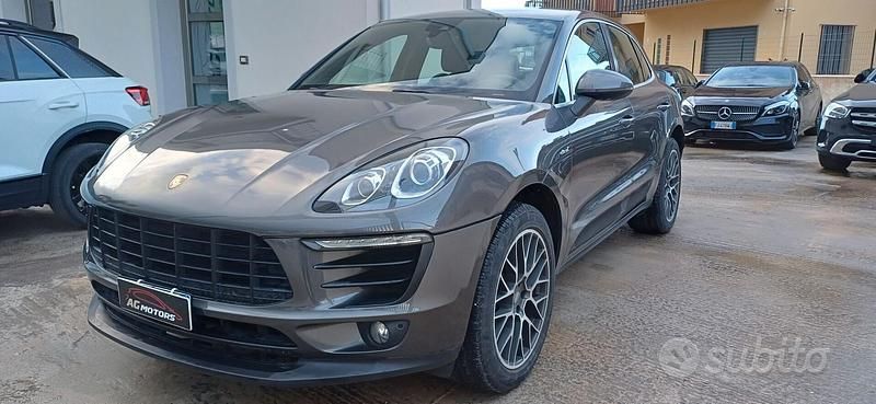 Usata Porsche Macan 250 CV (183 kW) 2015 Grigio SUV